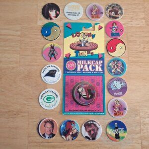 SEALED Vintage Looney Tunes Pog Milkcap Pack + 17x Vintage Pogs!
